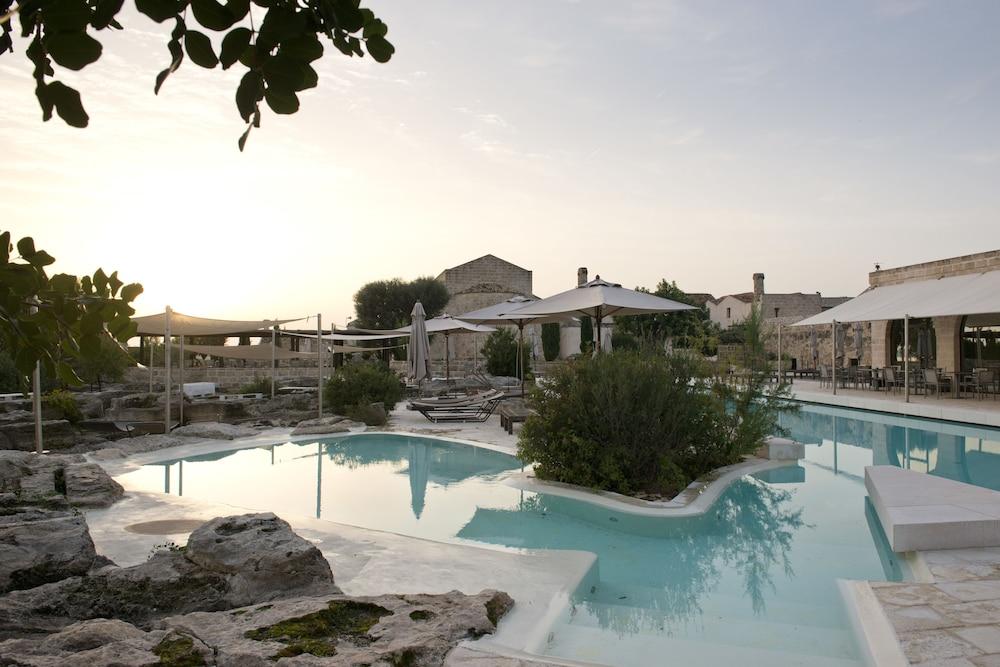 Histò San Pietro Sul Mar Piccolo Hotel 5*