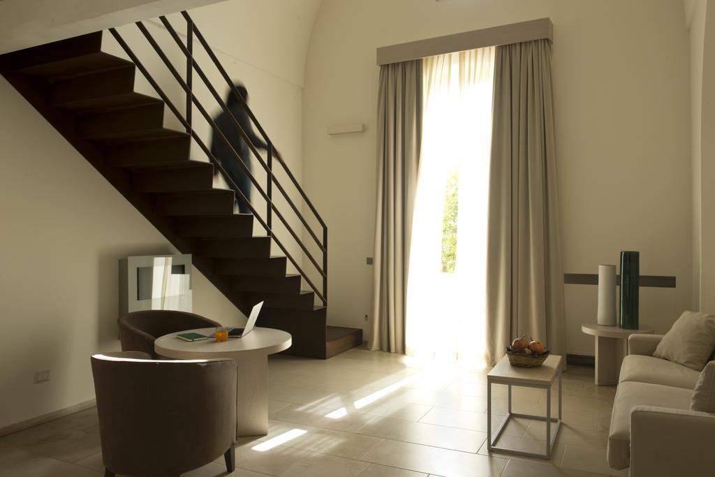 Hotel Histo San Pietro Sul Mar Piccolo 5*